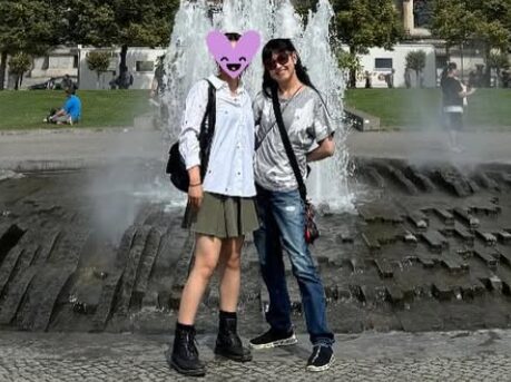 【画像】岸谷蘭丸の兄弟は妹1人で通称チビカ!米国留学中の才女だった!