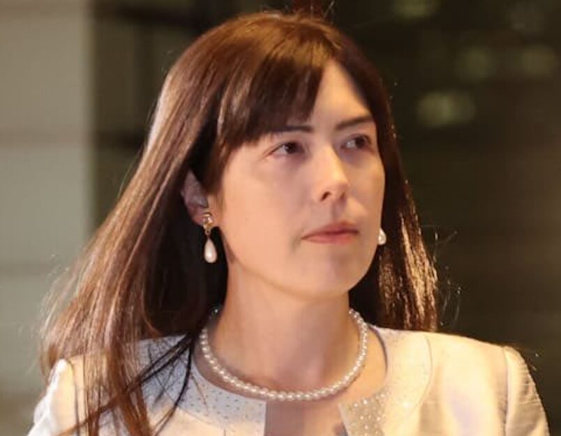 【2025】小野田紀美が結婚しない理由とは？現在彼氏はいる？